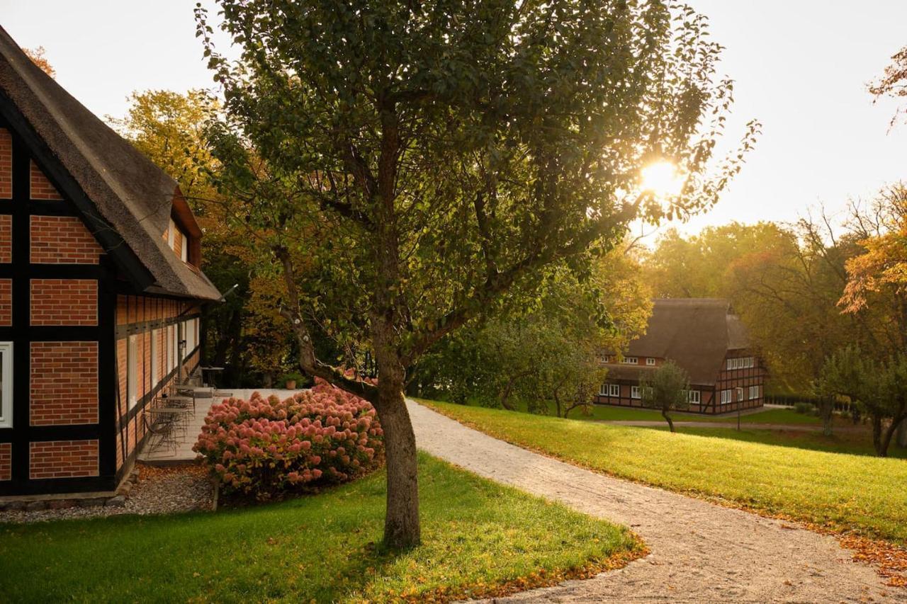 Park Am See X Nattika Ayurveda, Hotel Health Spirit Penzlin Eksteriør billede